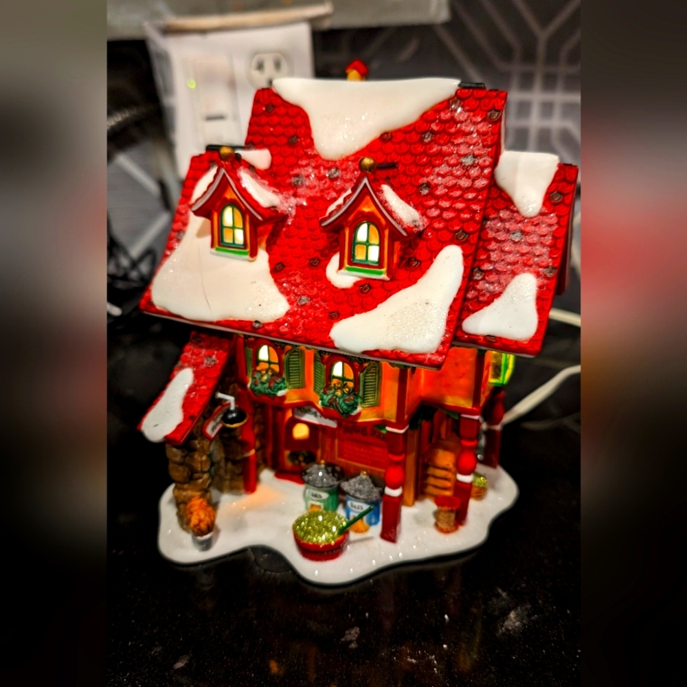 Dept 56 Reindeer Flying Feed Store